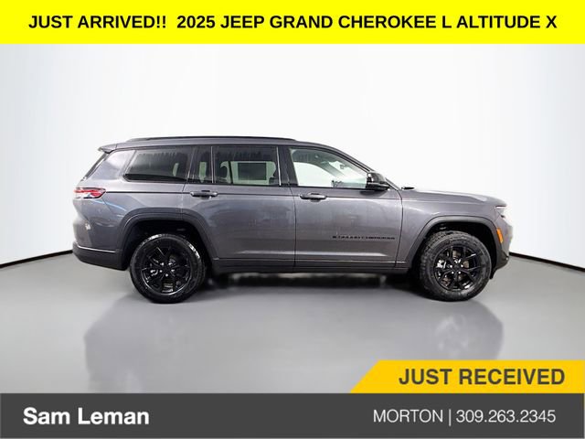 New 2025 Jeep Grand Cherokee L Altitude image 8