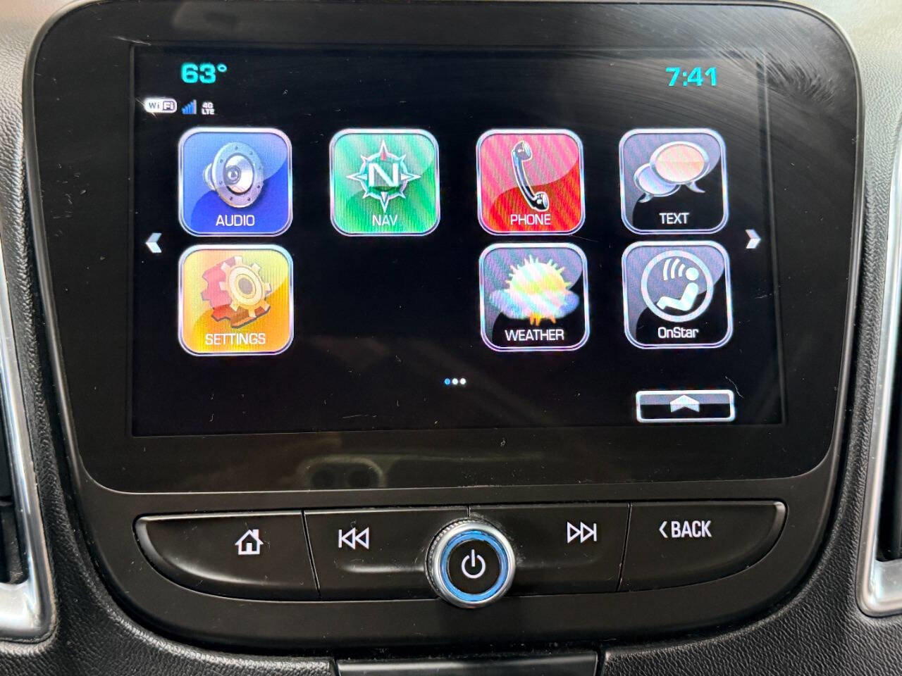 Used 2018 Chevrolet Malibu Premier w/ Premier Sun and Wheel Package FWD image 35