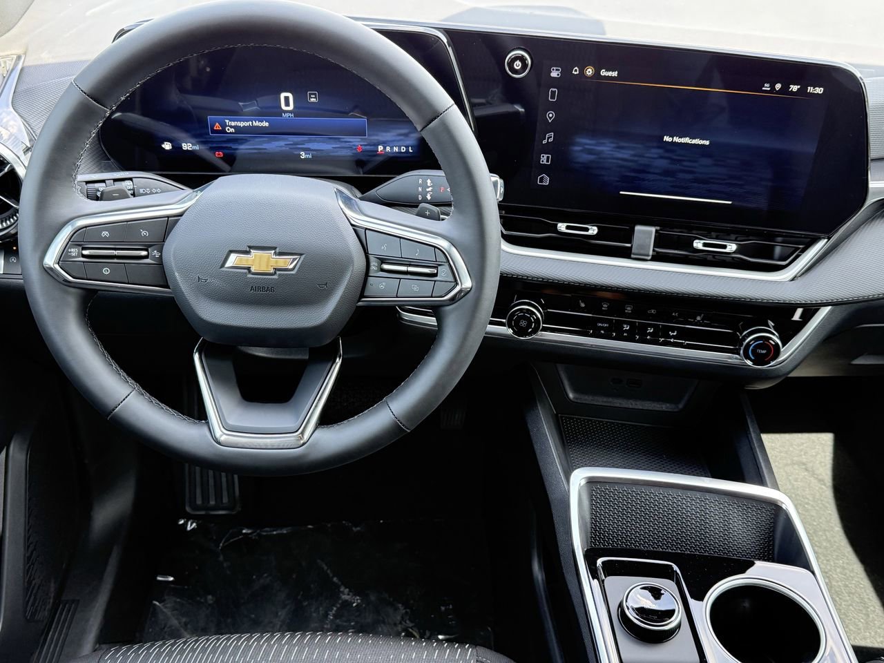 New 2026 Chevrolet Equinox LT w/ Safety and Technology Package FWD image 8