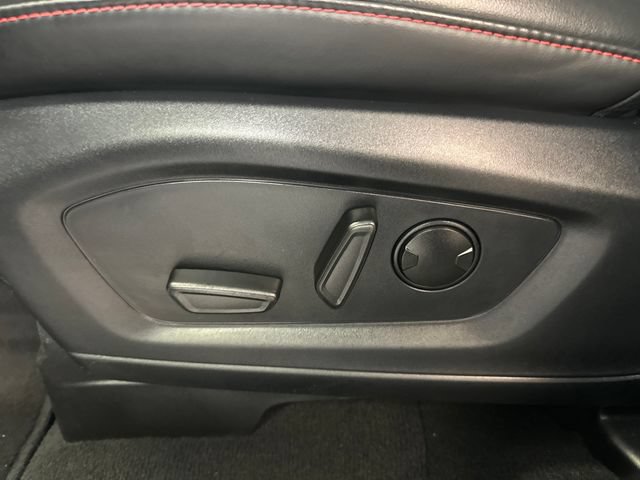 Used 2025 Ford Explorer ST-Line AWD/4WD image 23