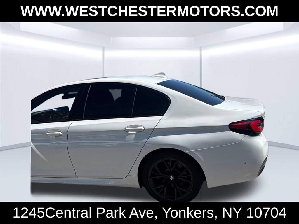Used 2021 BMW 530i xDrive w/ M Sport Package AWD/4WD image 8