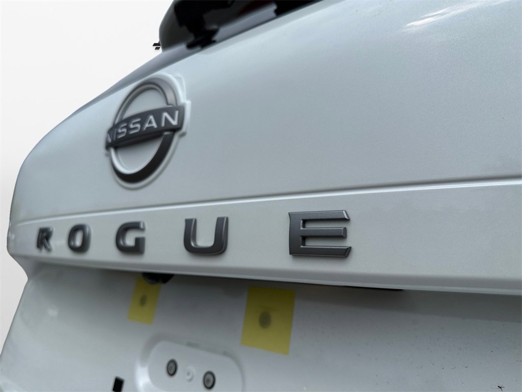 New 2026 Nissan Rogue SV w/ SV Premium Package image 17