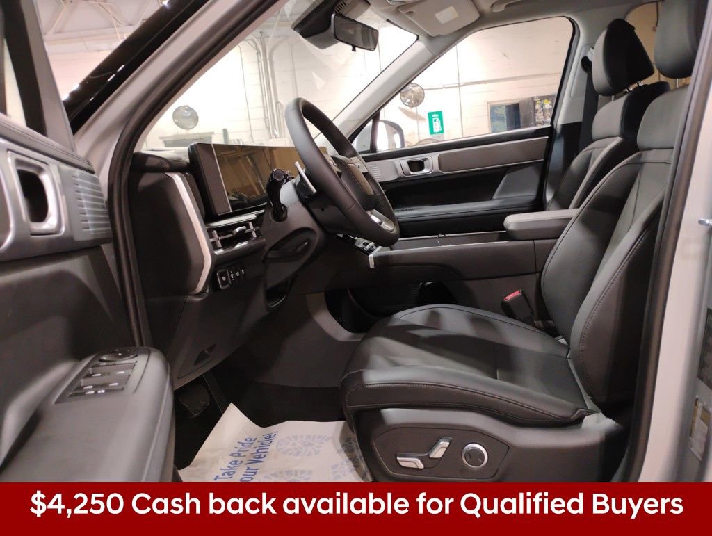 New 2026 Hyundai Santa Fe SEL image 2