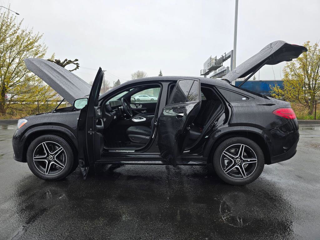 Used 2025 Mercedes-Benz GLE 450 4MATIC Coupe w/ Driver Assistance Package image 12