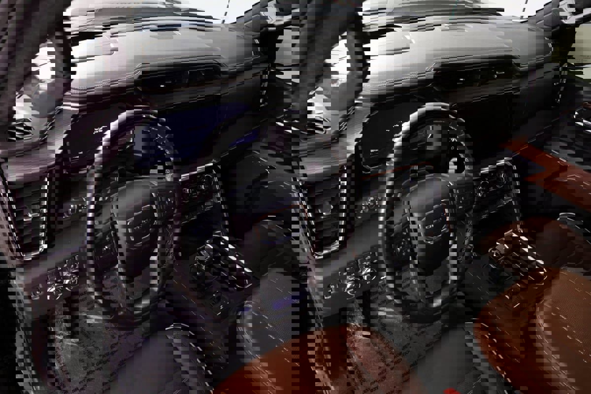 Used 2024 GMC Sierra 1500 Denali Ultimate image 24