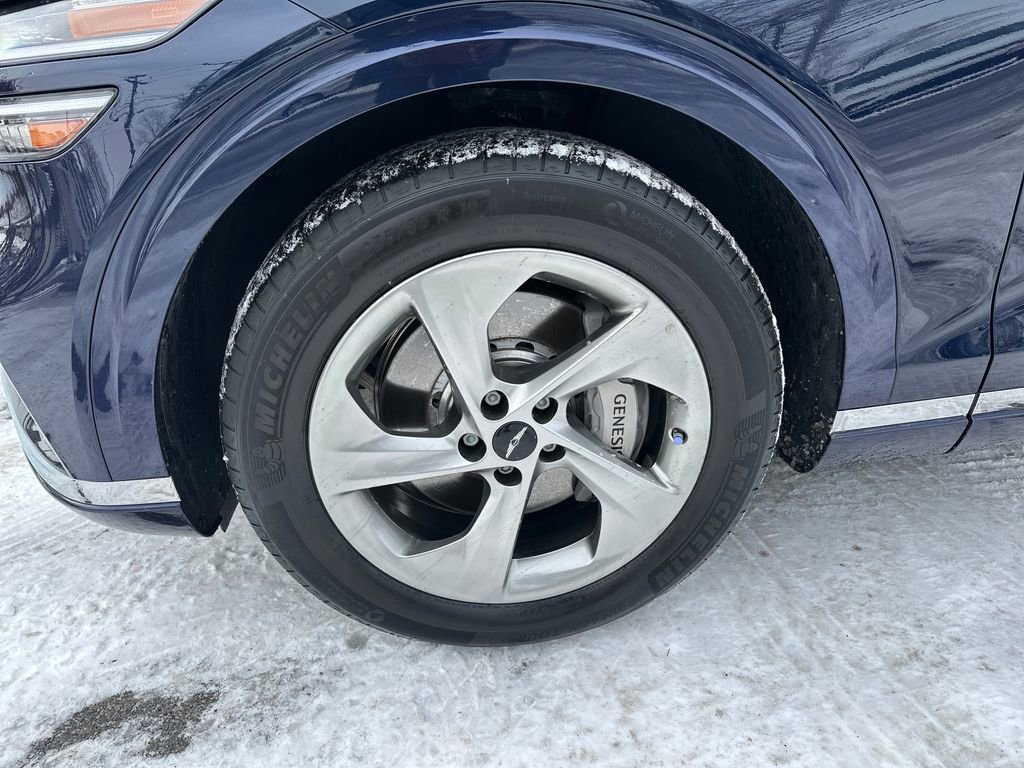 Used 2026 Genesis GV70 2.5T Select image 2