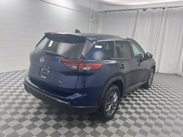 Used 2026 Nissan Rogue SV AWD/4WD image 5