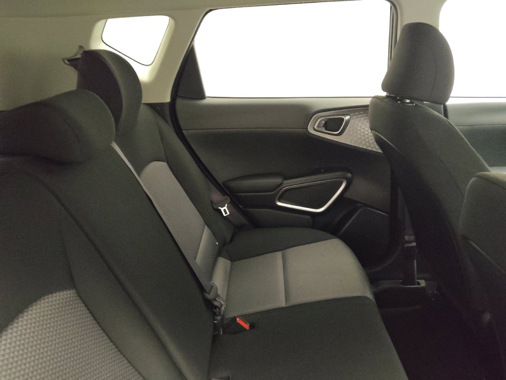 Used 2024 Kia Soul LX w/ Option Group 015 image 19