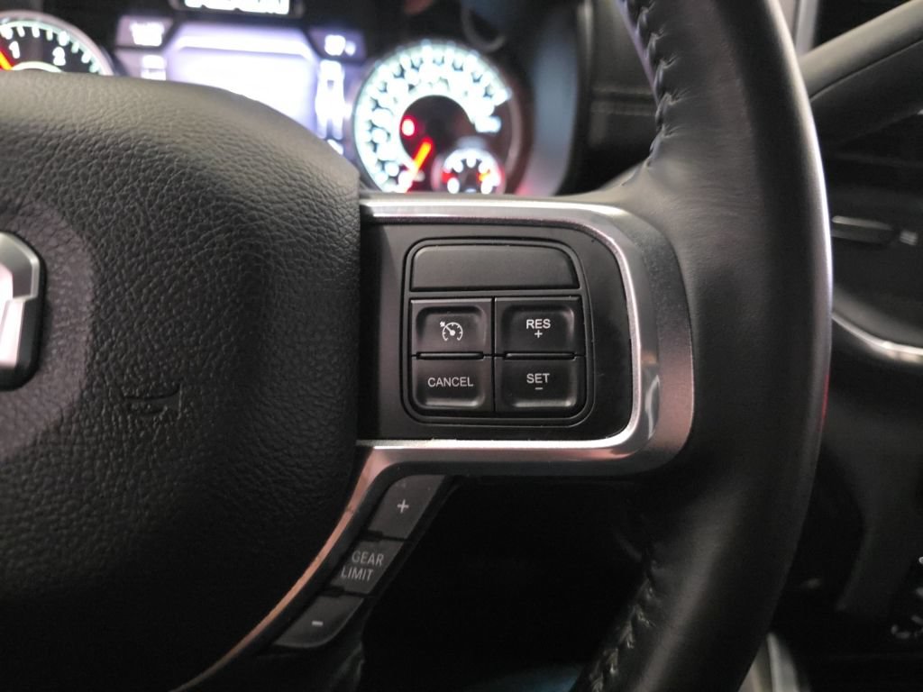 Used 2022 RAM 3500 Laramie AWD/4WD image 18