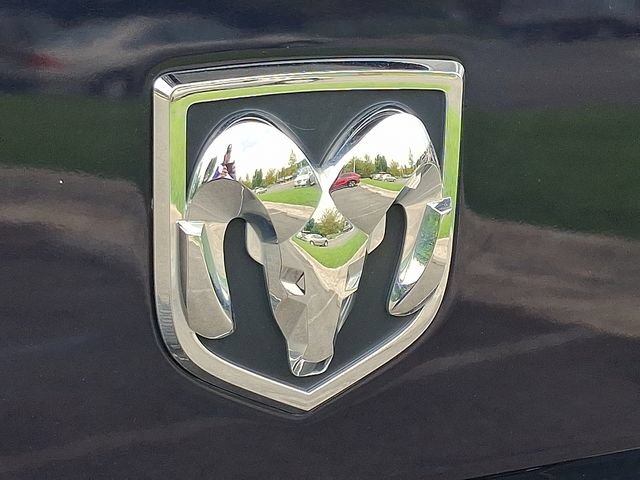 Used 2017 RAM 1500 Laramie w/ Convenience Group AWD/4WD image 28