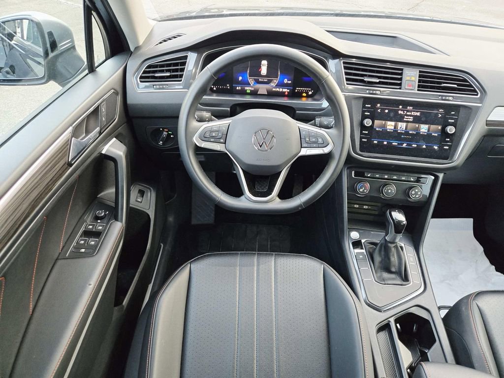Used 2024 Volkswagen Tiguan Wolfsburg Edition image 10