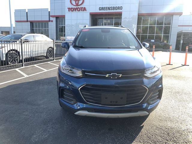 Used 2020 Chevrolet Trax LT FWD image 3