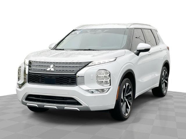 Used 2024 Mitsubishi Outlander SEL