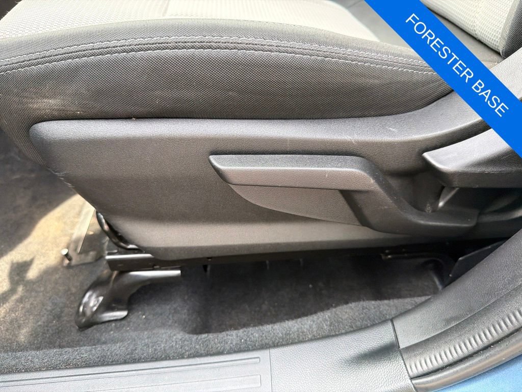 Used 2021 Subaru Forester AWD/4WD image 13