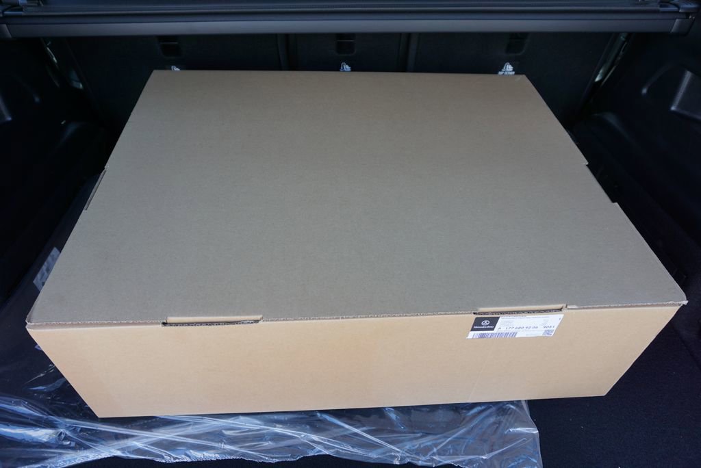 New 2025 Mercedes-Benz GLB 250 4MATIC image 71