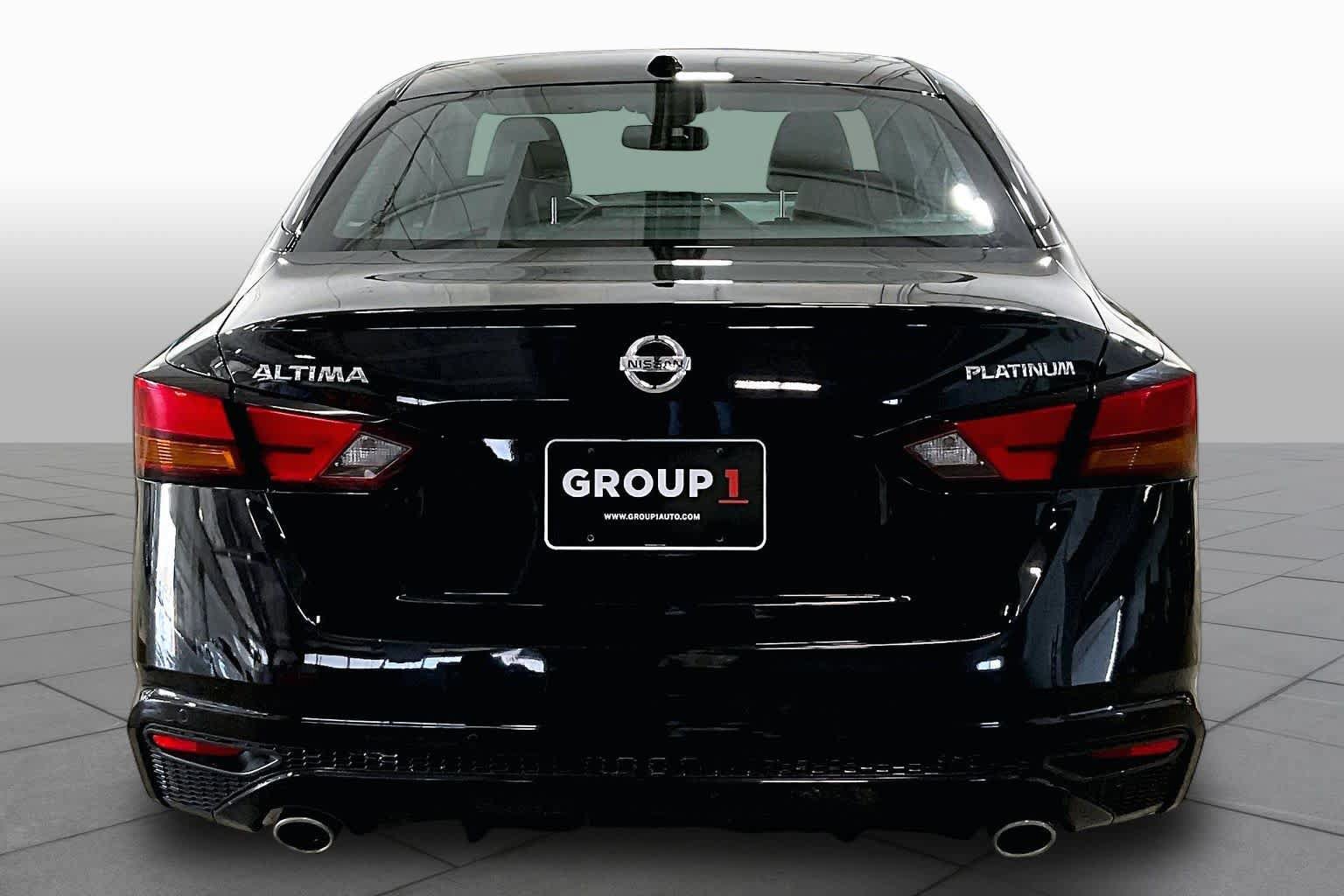 Used 2019 Nissan Altima 2.5 Platinum FWD image 5
