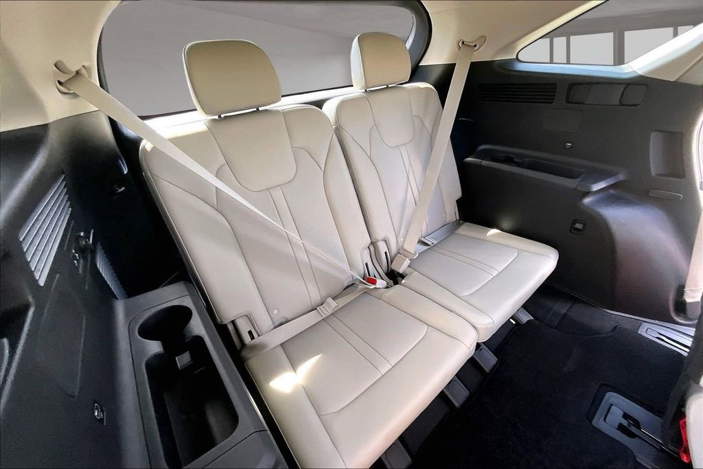Used 2023 Kia Sorento SX FWD image 24
