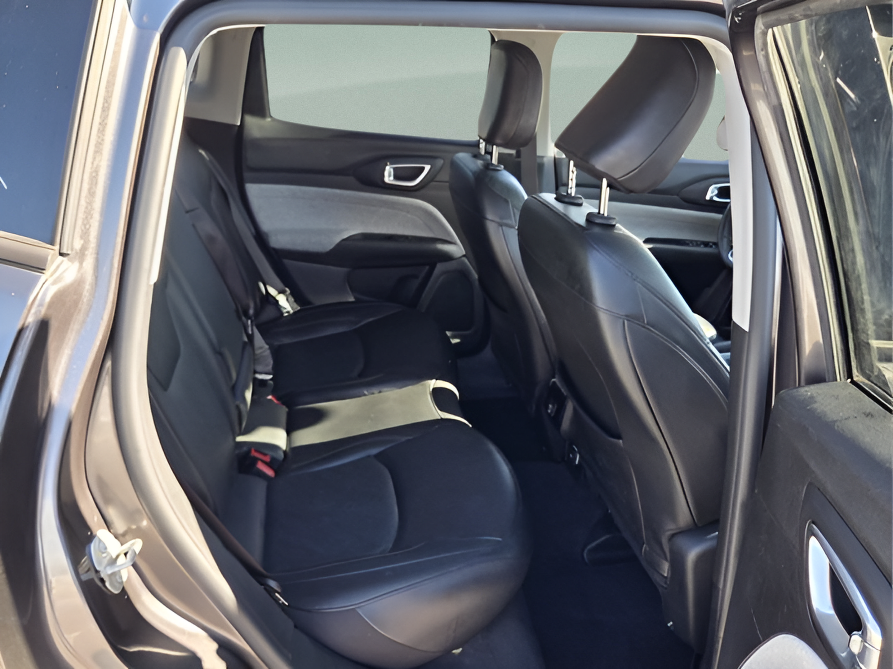 Certified 2022 Jeep Compass Latitude AWD/4WD image 14