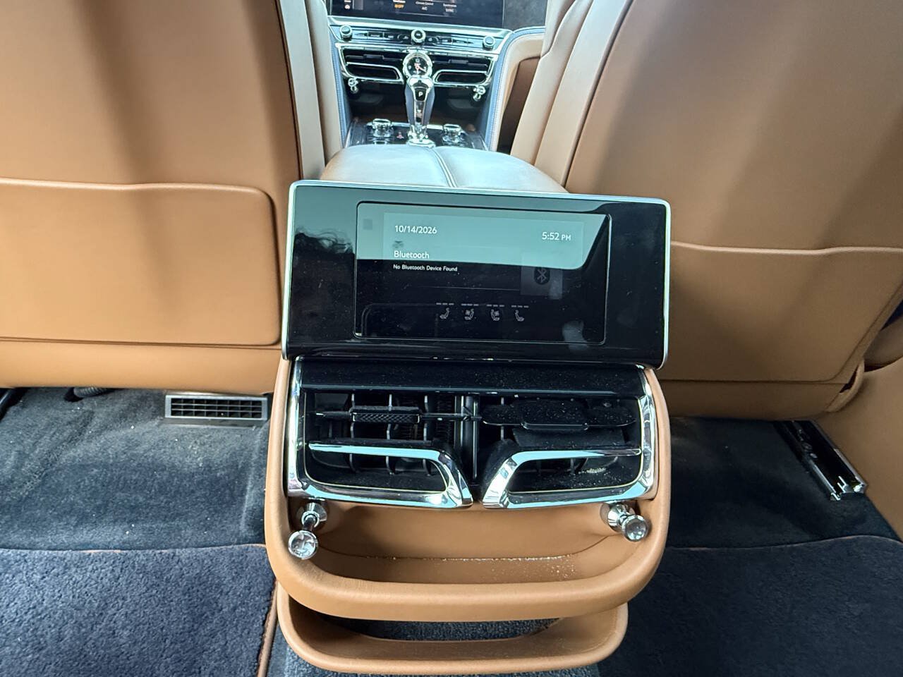 Used 2022 Bentley Flying Spur V8 AWD/4WD image 21