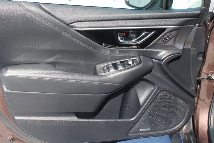 Used 2021 Subaru Outback Limited XT AWD/4WD image 9