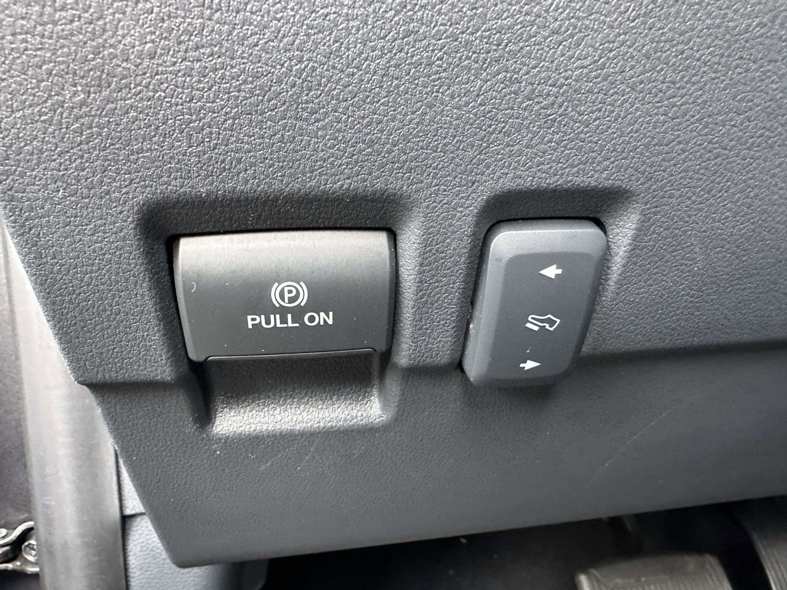 Used 2023 Ford F250 Lariat w/ Lariat Ultimate Package image 19