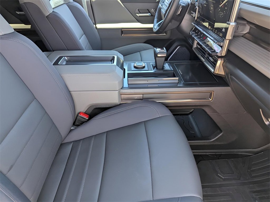 New 2025 GMC Hummer EV 3X w/ Battery Pack, 24 Module Pack image 37