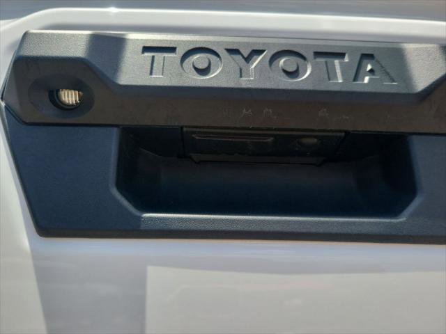 Certified 2025 Toyota Tacoma Trailhunter AWD/4WD image 38