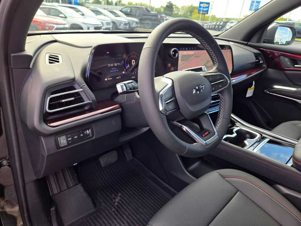 New 2026 Chevrolet Traverse Z71 w/ Driver Confidence Package image 21