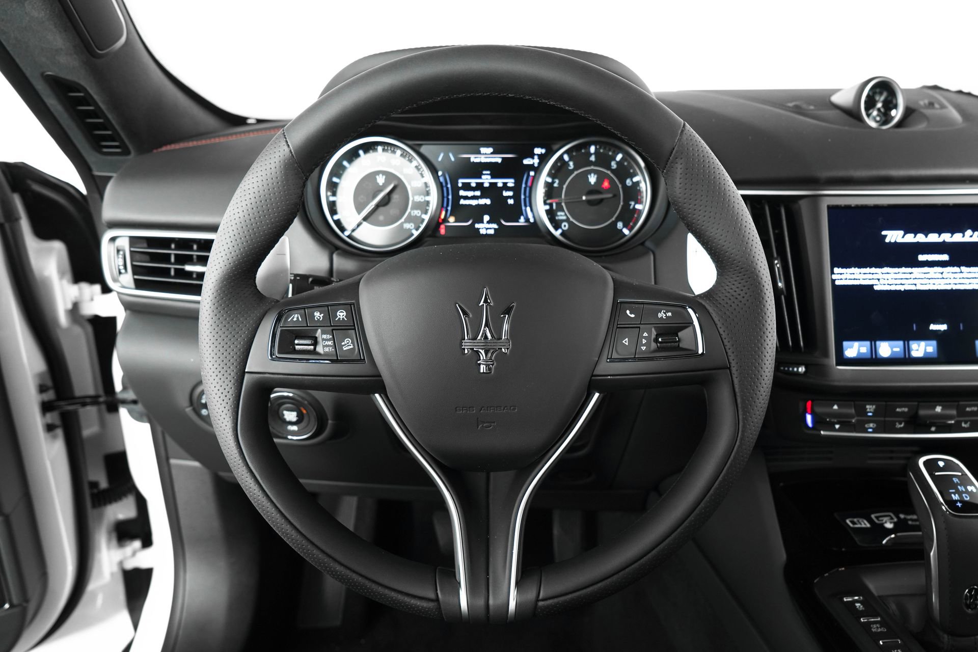 New 2024 Maserati Levante GT Ultima image 37