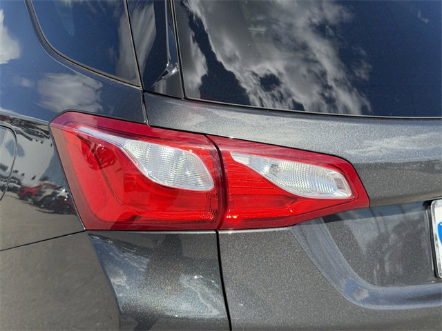 Used 2018 Chevrolet Equinox Premier image 9