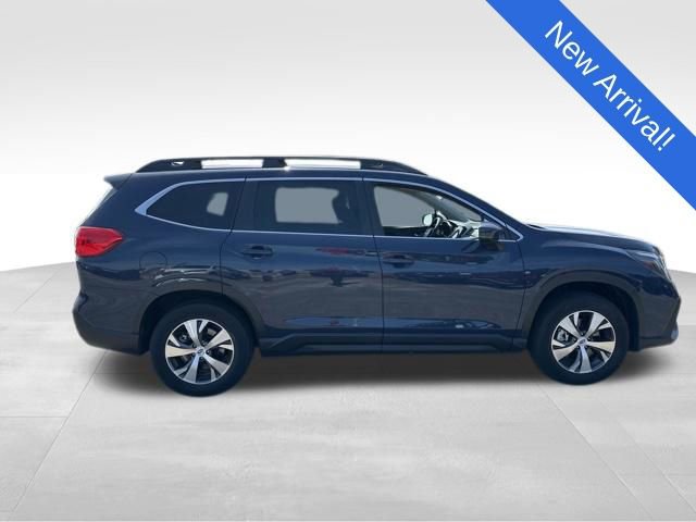 Used 2025 Subaru Ascent Premium AWD/4WD image 8