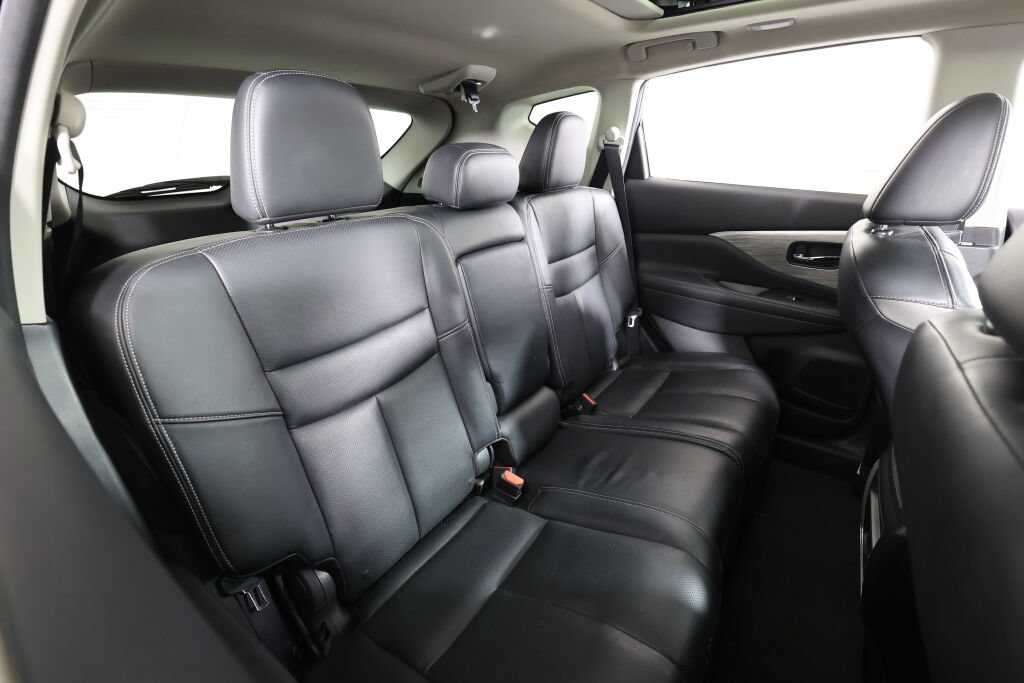 Used 2015 Nissan Murano SL w/ SL Technology Package AWD/4WD image 21
