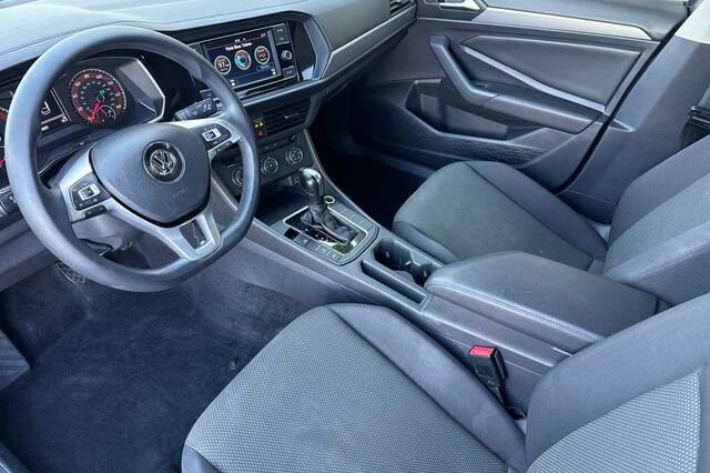 Used 2019 Volkswagen Jetta S w/ Driver Assistance Package FWD image 10