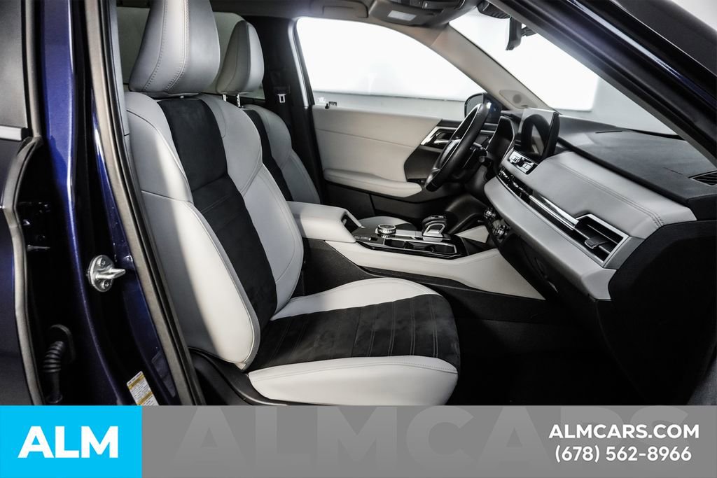 Used 2025 Mitsubishi Outlander SE image 20