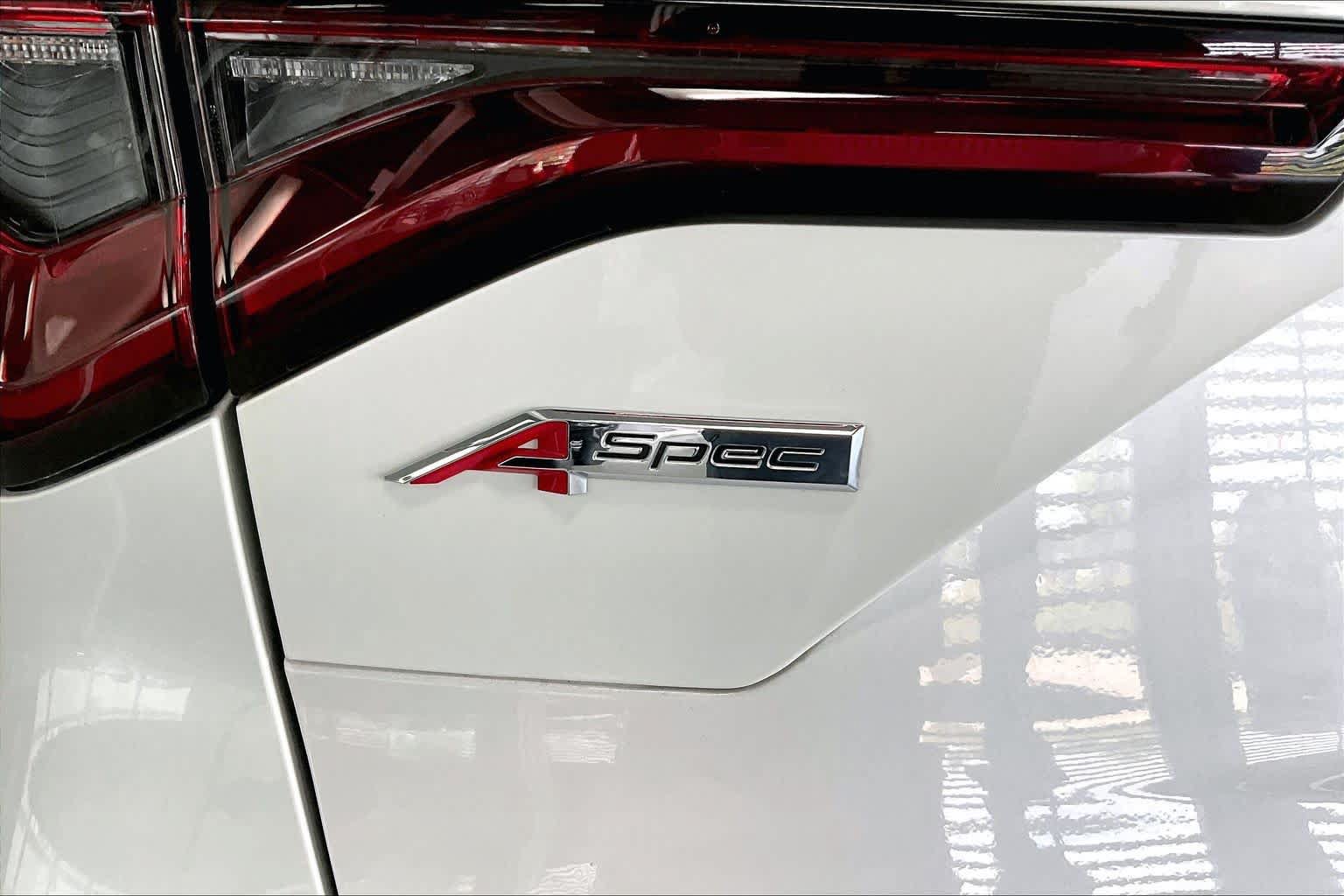 Used 2023 Acura MDX A-Spec AWD/4WD image 7