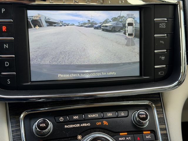 Used 2018 Lincoln Continental Black Label FWD image 31