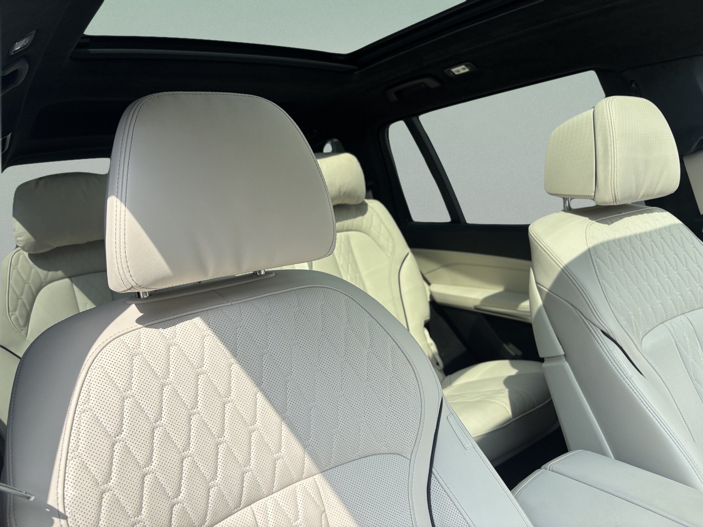 Certified 2026 BMW X7 M60i AWD/4WD image 22