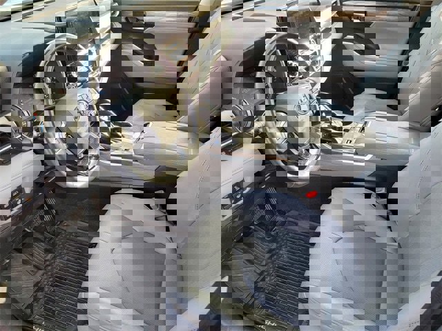 Used 2021 Toyota Highlander Limited image 14