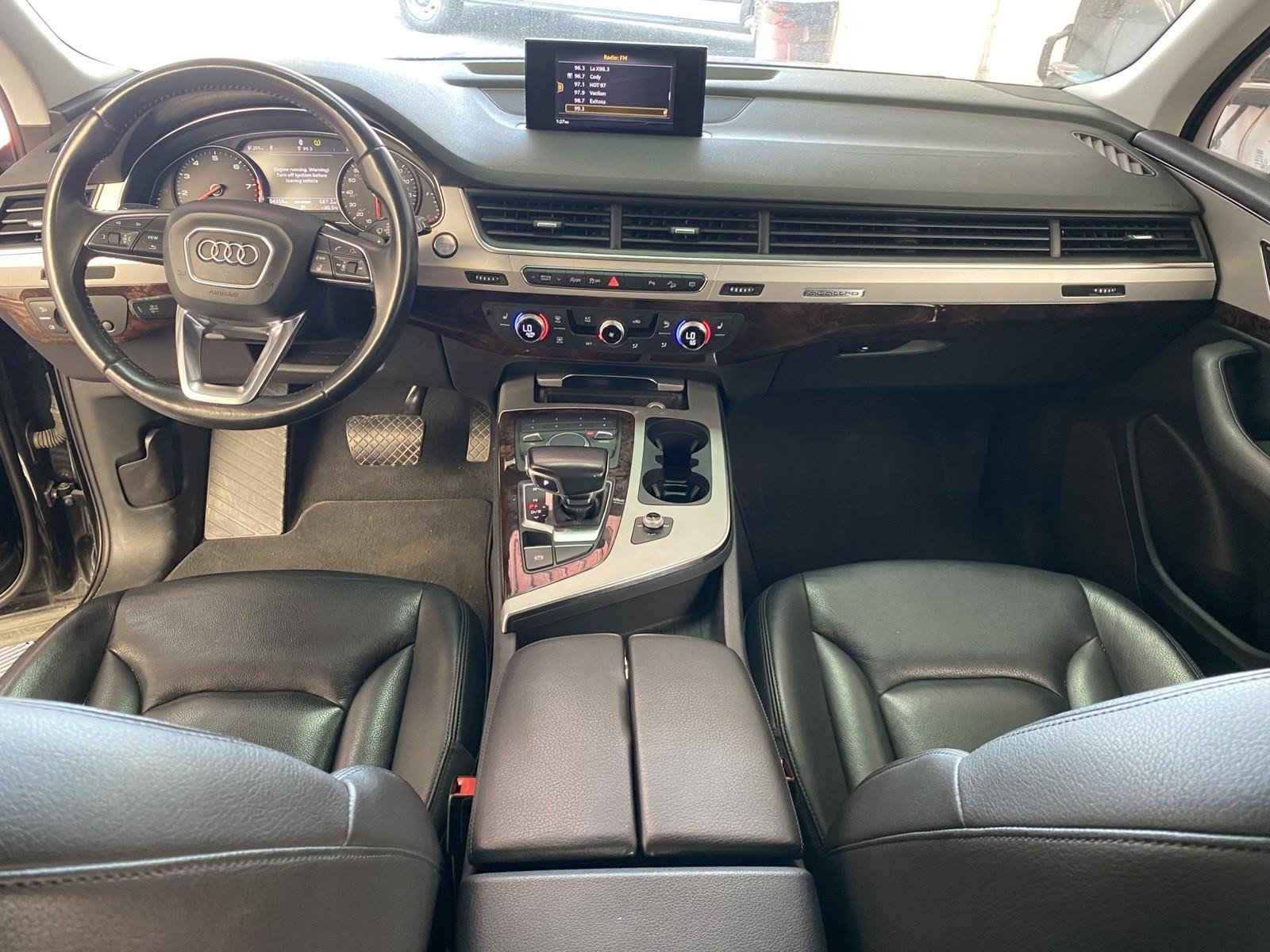Used 2018 Audi Q7 2.0T Premium AWD/4WD image 12
