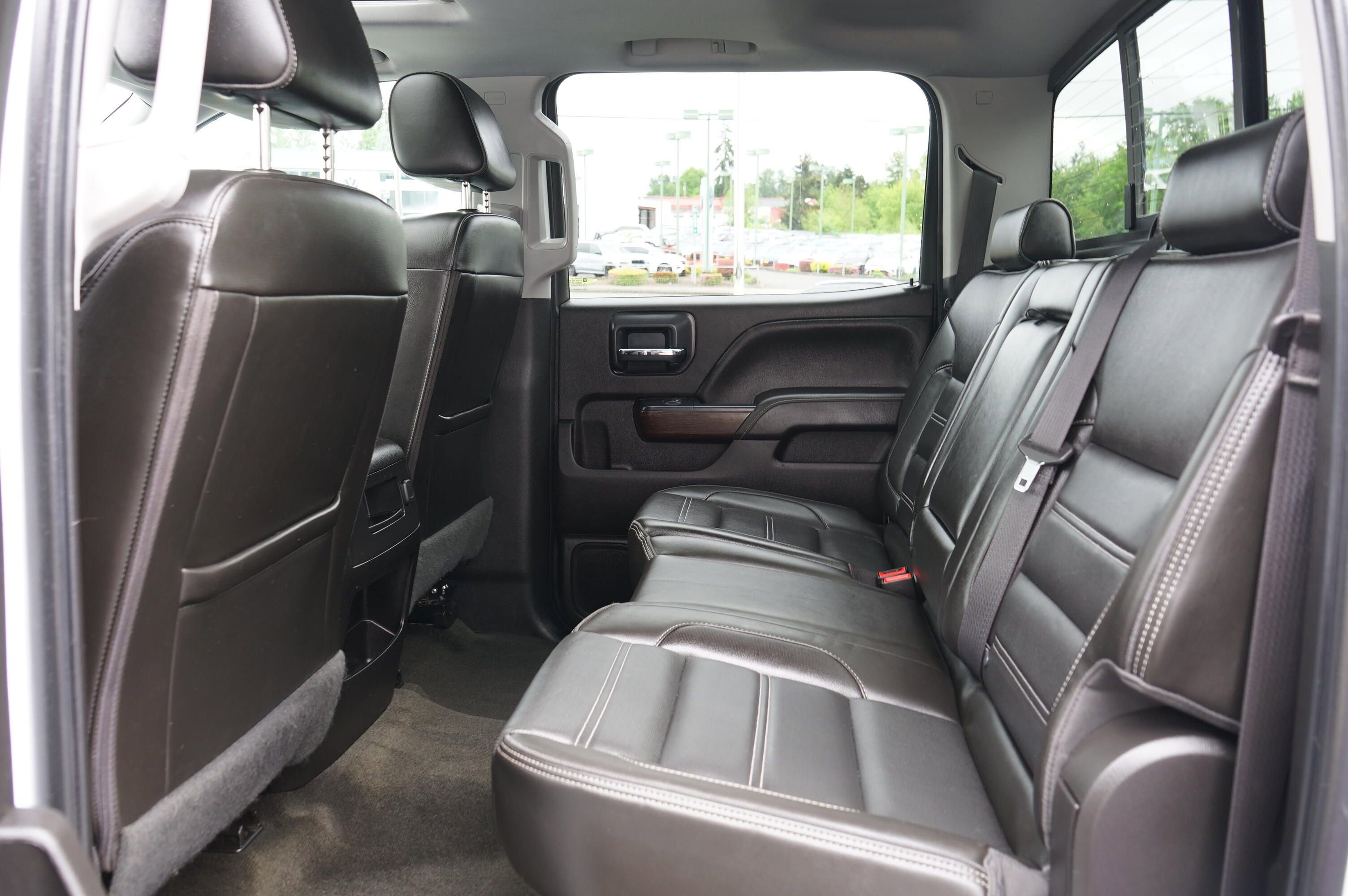 Used 2018 GMC Sierra 3500 Denali AWD/4WD image 19