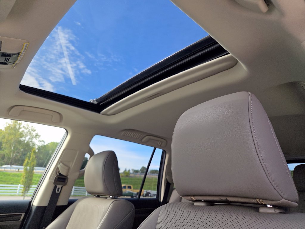 Used 2020 Lexus GX 460 Premium w/ Premium Package AWD/4WD image 8