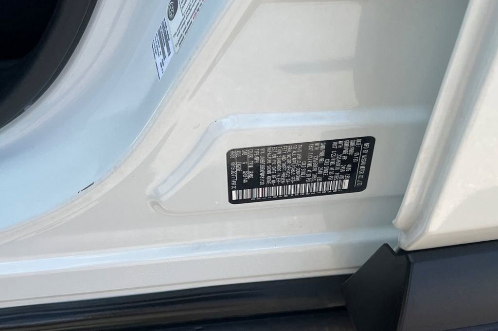 Used 2023 Nissan Rogue SV AWD/4WD image 32