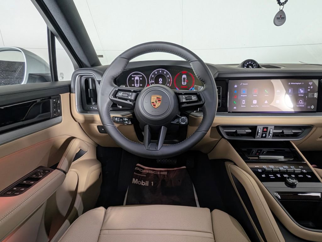 New 2026 Porsche Cayenne Coupe image 20