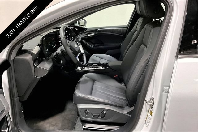 Certified 2025 Audi A6 e-tron Premium w/ Ultra Package AWD/4WD image 19