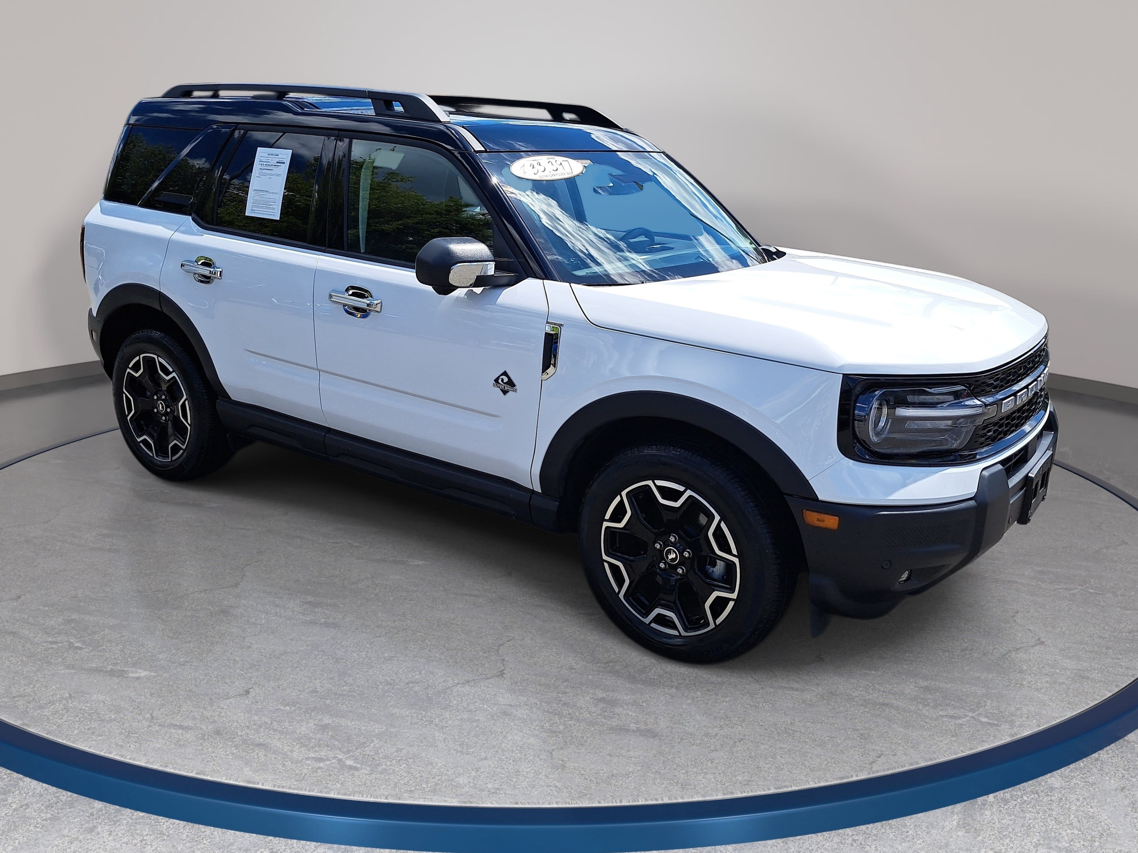 Used 2025 Ford Bronco Sport Outer Banks w/ Outer Banks Tech Package+ AWD/4WD image 3