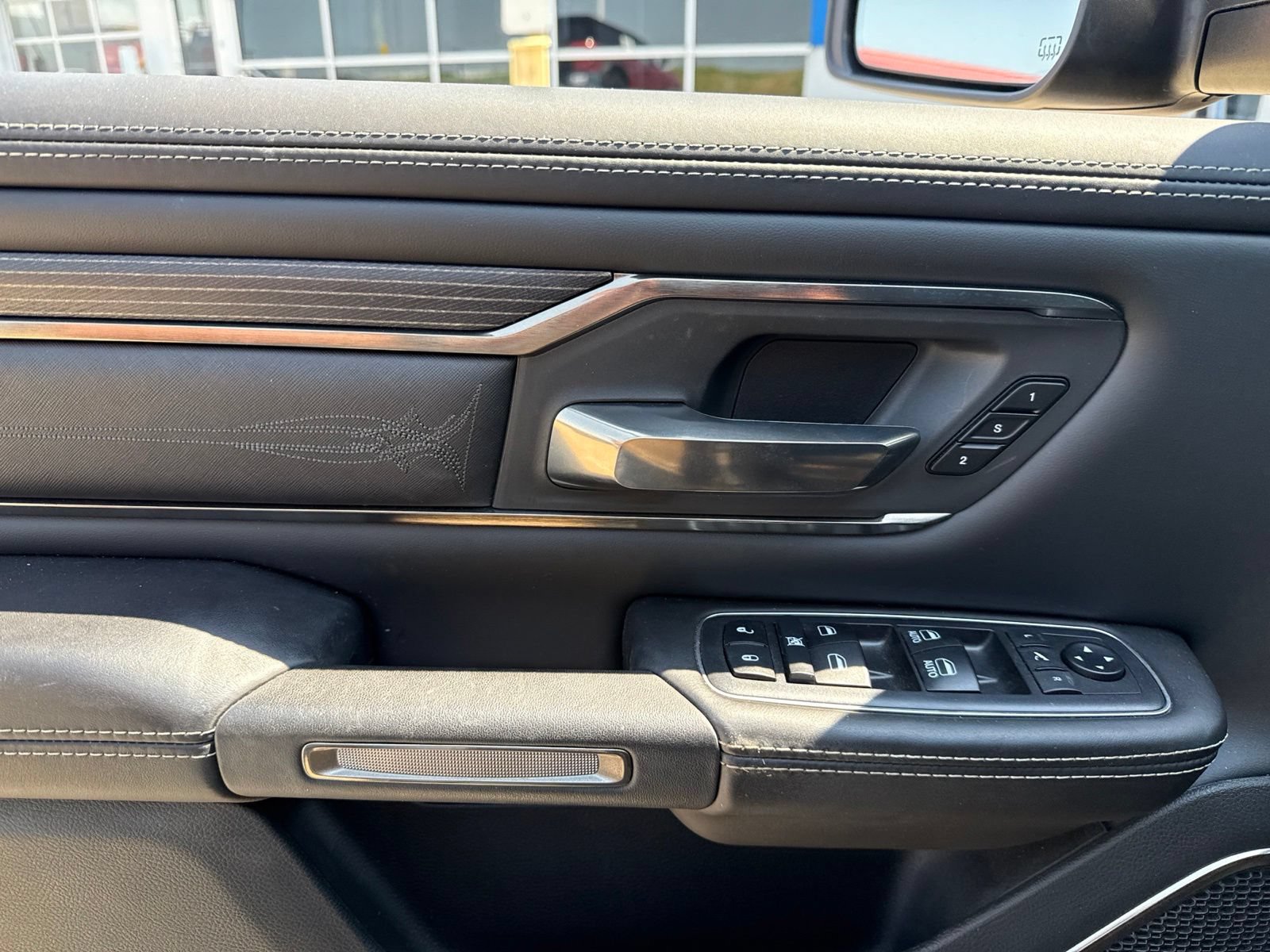 Used 2019 RAM 1500 Limited w/ Advanced Safety Group RWD image 17