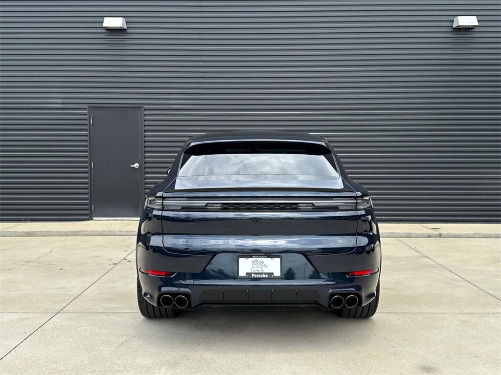Certified 2025 Porsche Cayenne S image 6