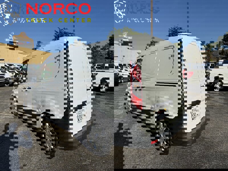 Used 2020 Ford Transit Connect XL image 38