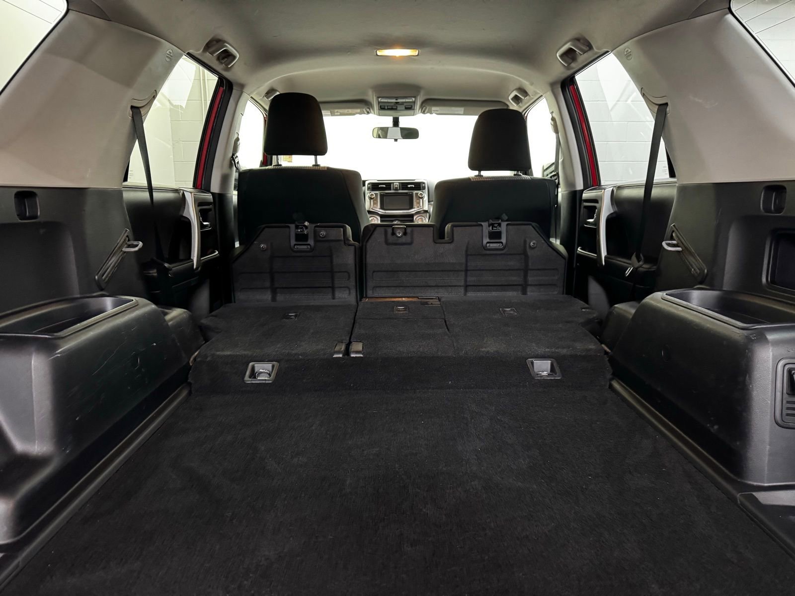 Used 2018 Toyota 4Runner SR5 image 39