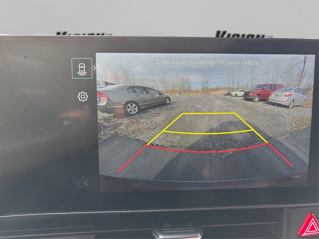 New 2026 Kia Carnival EX FWD image 35